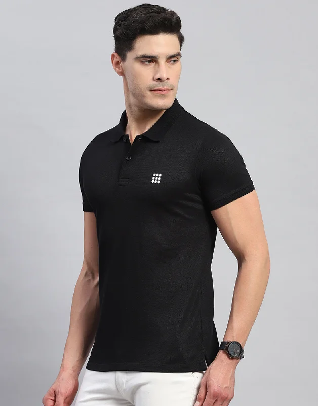 Men Black Solid Collar Half Sleeve T-Shirt