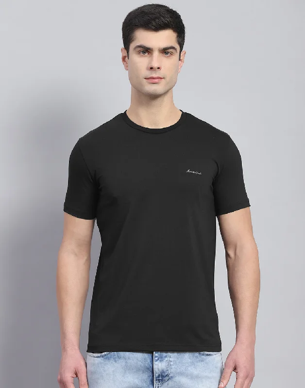 Men Black Solid Round Neck Half Sleeve T-Shirt