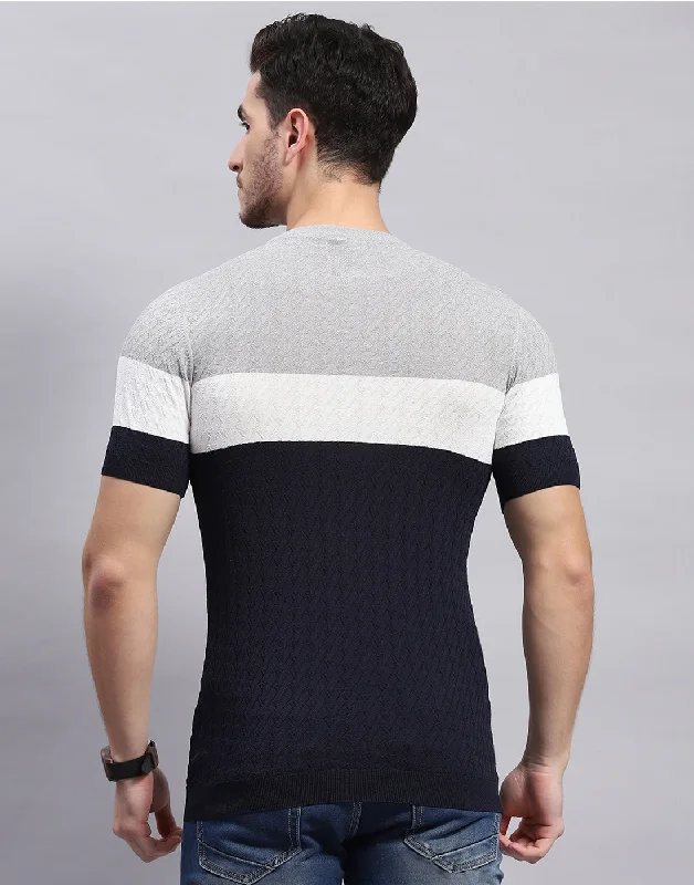 Men Navy Blue Stripe Round Neck Half Sleeve T-Shirt