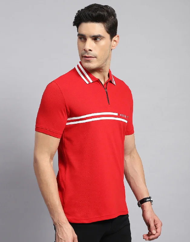 Men Red Solid Collar Half Sleeve T-Shirt