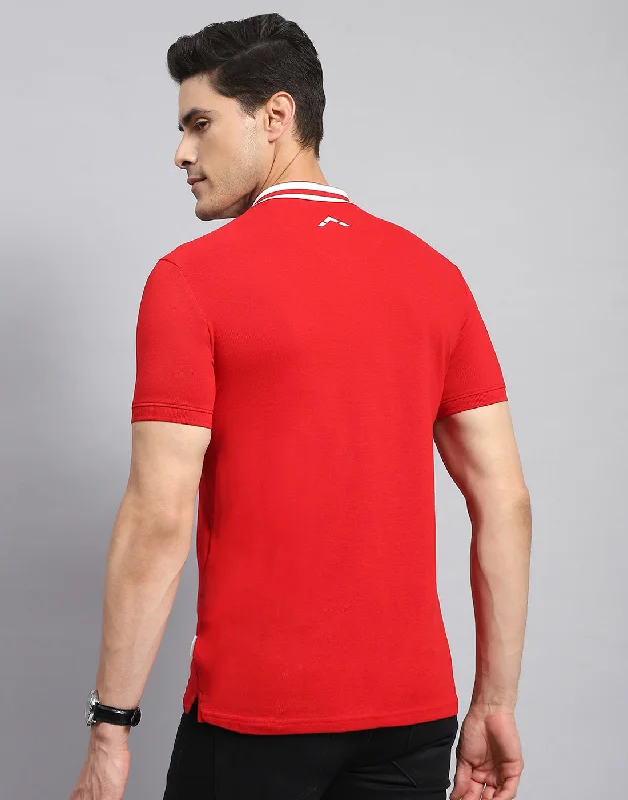 Men Red Solid Collar Half Sleeve T-Shirt