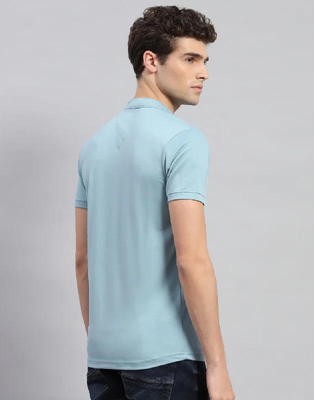 Men Sky Blue Solid  Mandarin Neck Half Sleeve T-Shirt