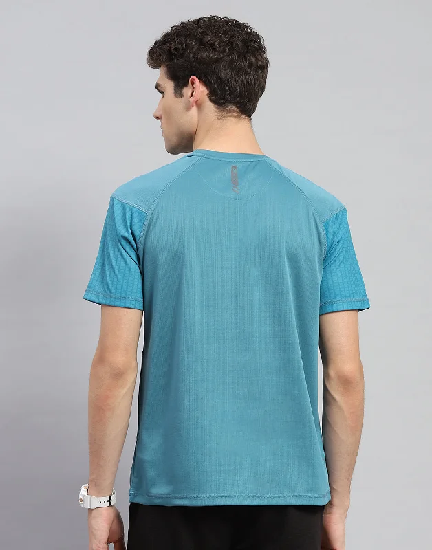 Men Teal Blue Solid Round Neck Half Sleeve T-Shirt