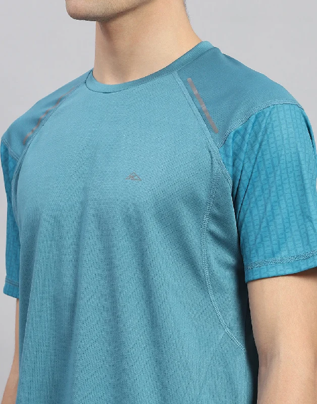 Men Teal Blue Solid Round Neck Half Sleeve T-Shirt