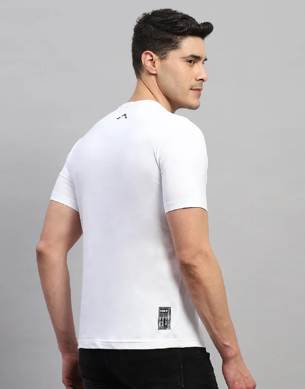 Men White Solid Round Neck Half Sleeve T-Shirt