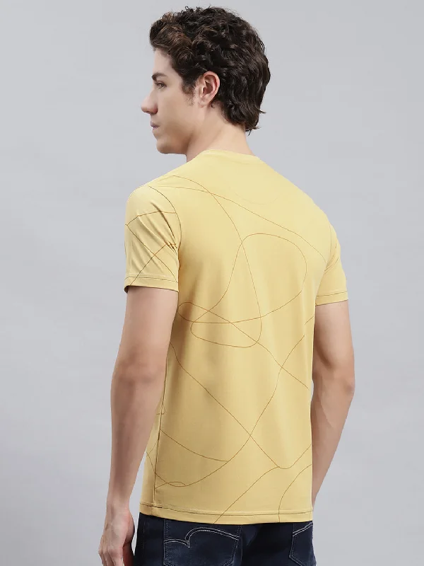 Men Yellow Printed T-Shirt