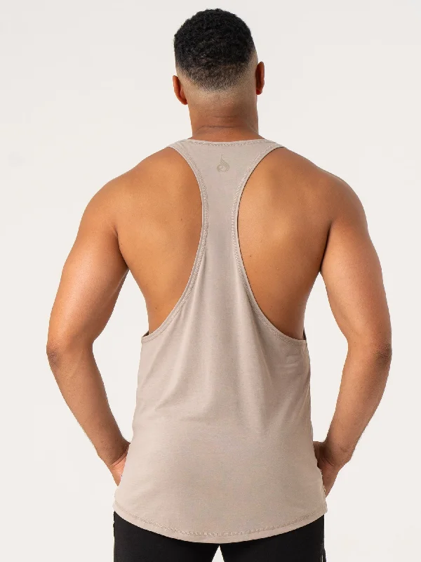 Pursuit Stringer - Taupe