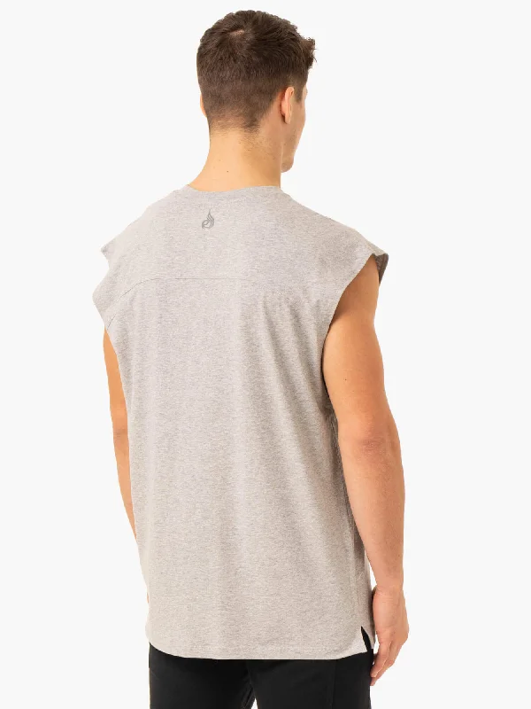 Pursuit Wide Cut Tank - Light Grey Marl