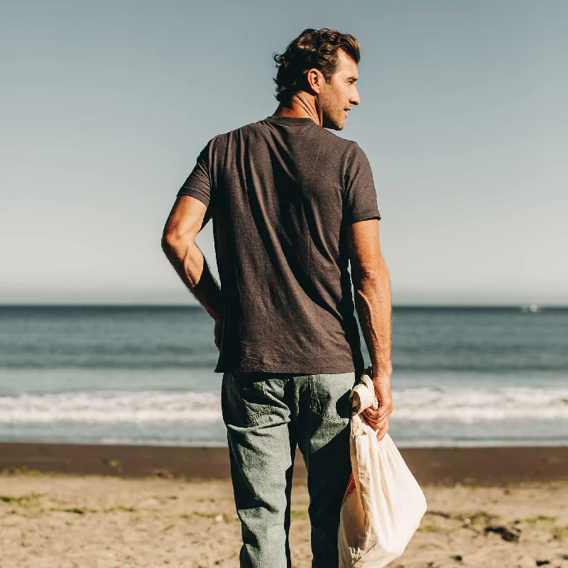 The Cotton Hemp Tee in Charcoal