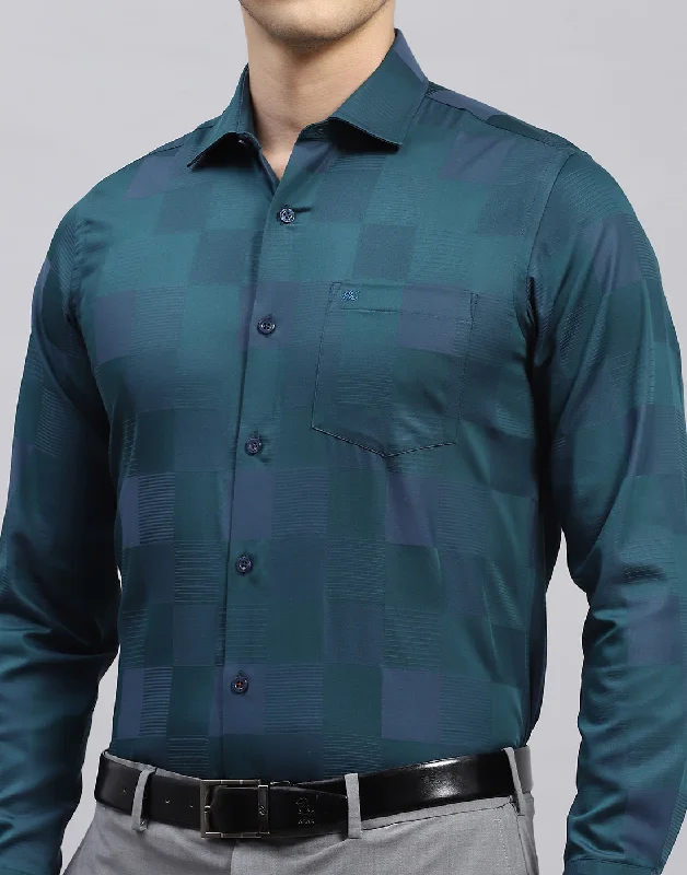 Men Green Check Collar Full Sleeve Shirt