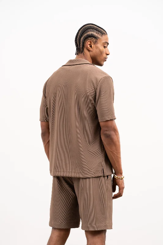 RIB TEXTURED SHORT SLEEVE SHIRT - BROWN